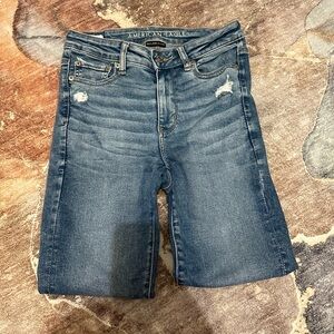 American Eagle Next Level Ripped High-Waisted Jegging